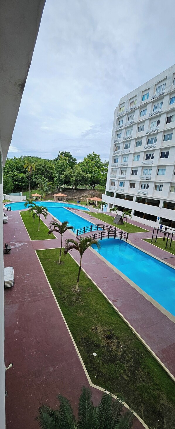 Pool - Ocean view 2-bedroom condo with pool, WiFi in fabulous San Carlos District (San Carlos District)