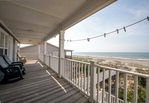Property grounds - Experience luxury at Holden Aces, a spacious 4-bedroom oceanfront with stunning beach views. (Holden Beach)
