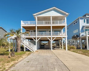 Exterior - Brand new home 'Totally Decked Out' - Dog-Friendly, 4 bedrooms, 3 bathrooms, and stunning views. (Holden Beach)