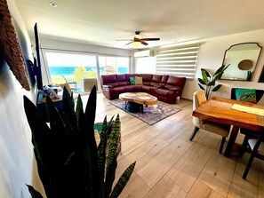 Smart-TV, Tischtennisplatte