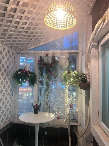 Spacious 3-bedroom apartment in the heart of Hongdae, Seoul, 7min. from metro