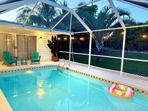 Outdoor pool, a heated pool