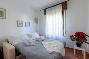1 Schlafzimmer, Bügeleisen/Bügelbrett, WLAN, Bettwäsche