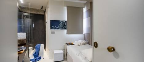 1 habitación, wifi y ropa de cama