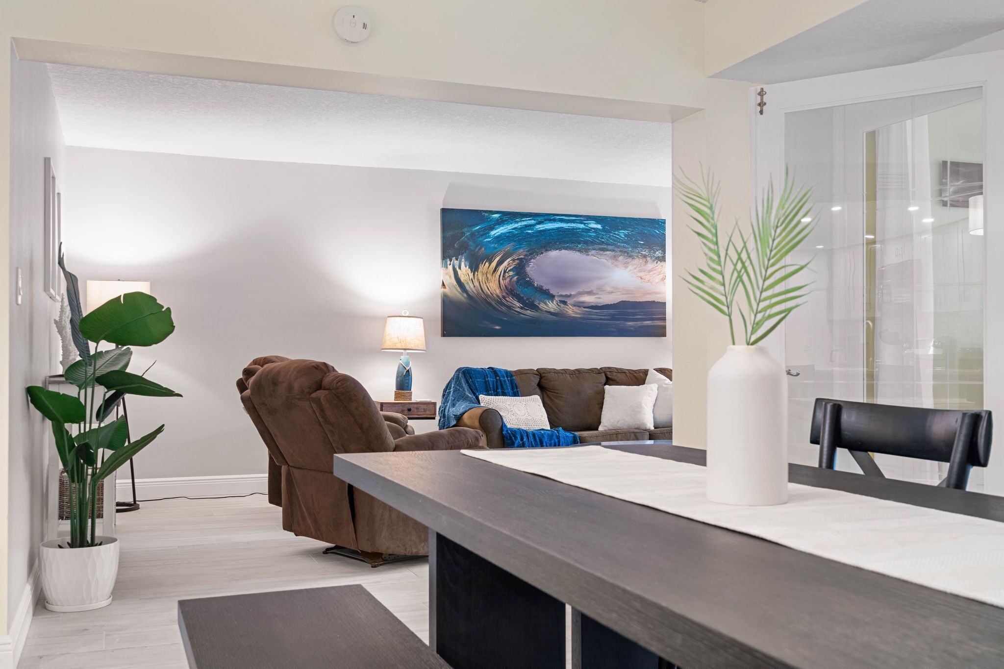 Modern & Chic 3br Spacious Condo W/ Overlooking Stunning Views + Heated Pool! - Cocoa Beach, FL