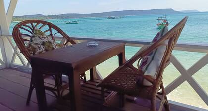 Paradiso Ocean Front Bungalows