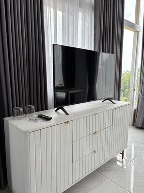 Executive Double Room | 書桌、筆電工作空間、免費無線上網、床單