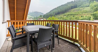 Ferienwohnung 'Sum' mit Bergblick, Gemeinschaftsgarten und Wi-Fi