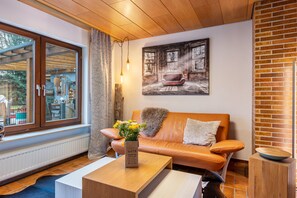 TV, stereo - Apartment 'Auszeit' with Shared Terrace and Wi-Fi (Bietigheim-Bissingen)