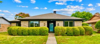 Modern Resort Style with Heated Pool and Hot Tub