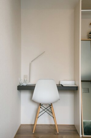 Interior - Westernstyle twin room Longterm stay welcome / Kawakami-gun Hokkaidō (Kawakami-gun)
