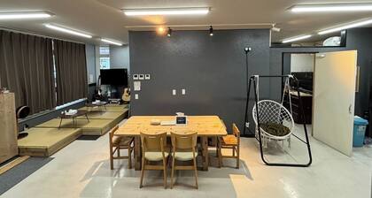 Guest house cocode Male only maisonette Free W / Ishigaki Okinawa