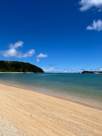 Beach. 2storey accommodation with plenty of sunlight Wi / Kunigami-gun Okinawa