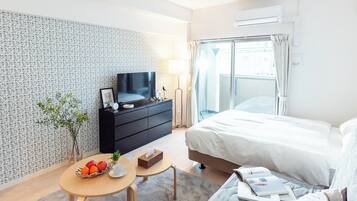 1 bedroom, desk, free WiFi, bed sheets