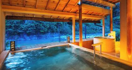 Kurobe River view Japanese style room  Nonsmokin / Kurobe Toyama