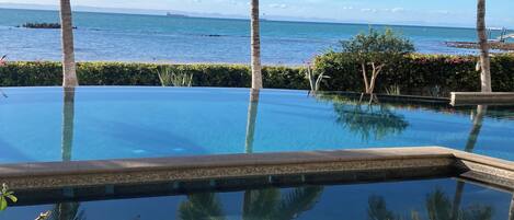 Udendørs pool, opvarmet pool