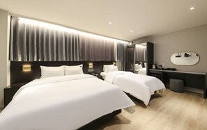 Superior Twin Room, Multiple Beds, Non Smoking, Private Bathroom | Hypo-allergenic bedding, laptop workspace, soundproofing, free WiFi - Hotel Ami (Gwangju)