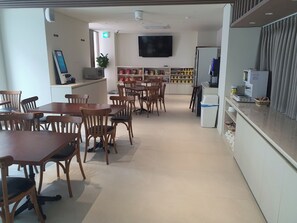 Free daily self-service breakfast  - Hotel Ami (Gwangju)