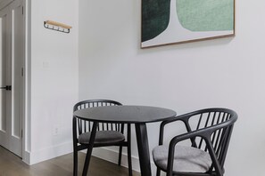 Dining - Blueground | Gramercy Park, AC & elevator, nr park (Downtown)