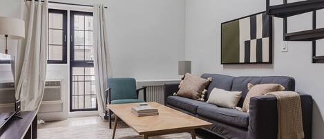 TV, stereo