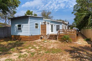 Exterior - Beach house on the west end of PCB close to 30A with a game room and $300 of Free Activities Daily! (Panama City Beach)