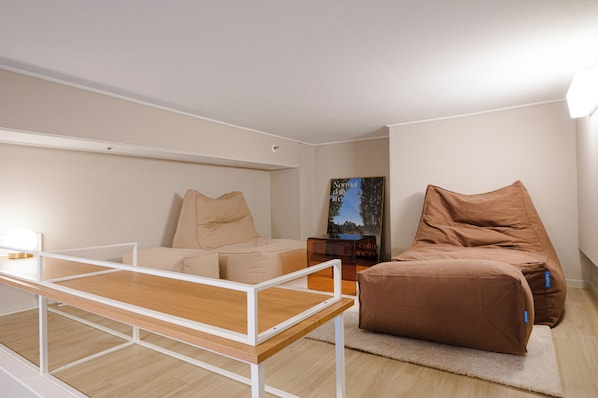 Royal Deluxe Double Room (Free spa and coffee for 2) | 免費 Wi-Fi