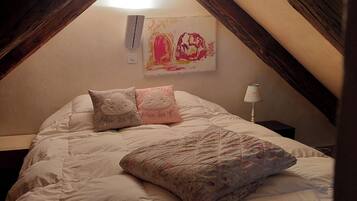 1 chambre, Wi-Fi gratuit, draps fournis
