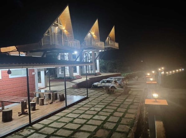 Exterior - Manshas High-5 Resort (Mahabaleshwar)