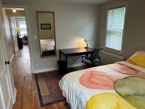 2 habitaciones, tabla de planchar con plancha y wifi 