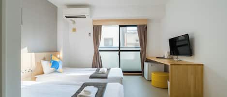 Superior Twin Room | Free WiFi, bed sheets