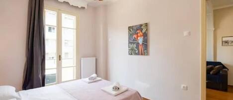 2 soverom, strykejern/-brett, wi-fi (inkludert) og sengetøy