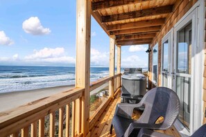 Unclassified image, 3 of 42, button