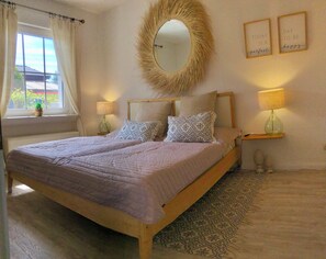 2 bedrooms, Internet, bed sheets