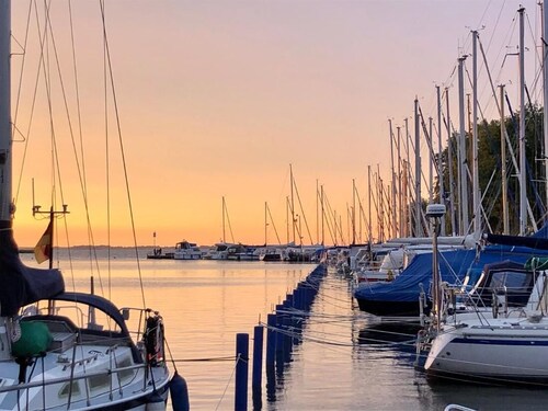 Serene waterview Retreat 2 bedrooms in Mönkebude, Germany
