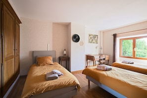 3 Schlafzimmer, Bügeleisen/Bügelbrett, kostenloses WLAN, Bettwäsche