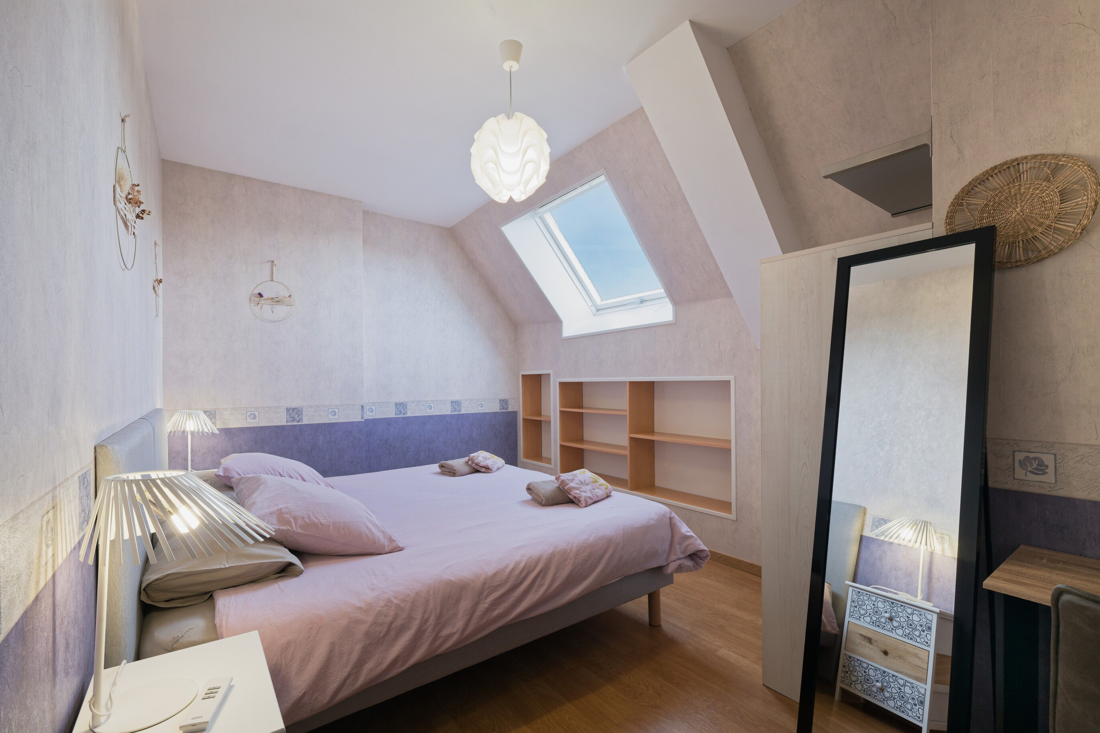 3 bedrooms, iron/ironing board, free WiFi, bed sheets