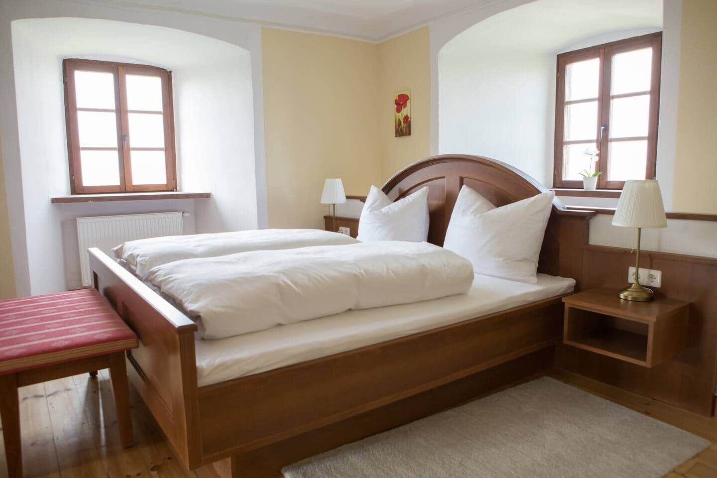 1 chambre, bureau, Wi-Fi gratuit, draps fournis