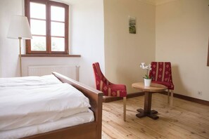 1 soverom, wi-fi (inkludert) og sengetøy