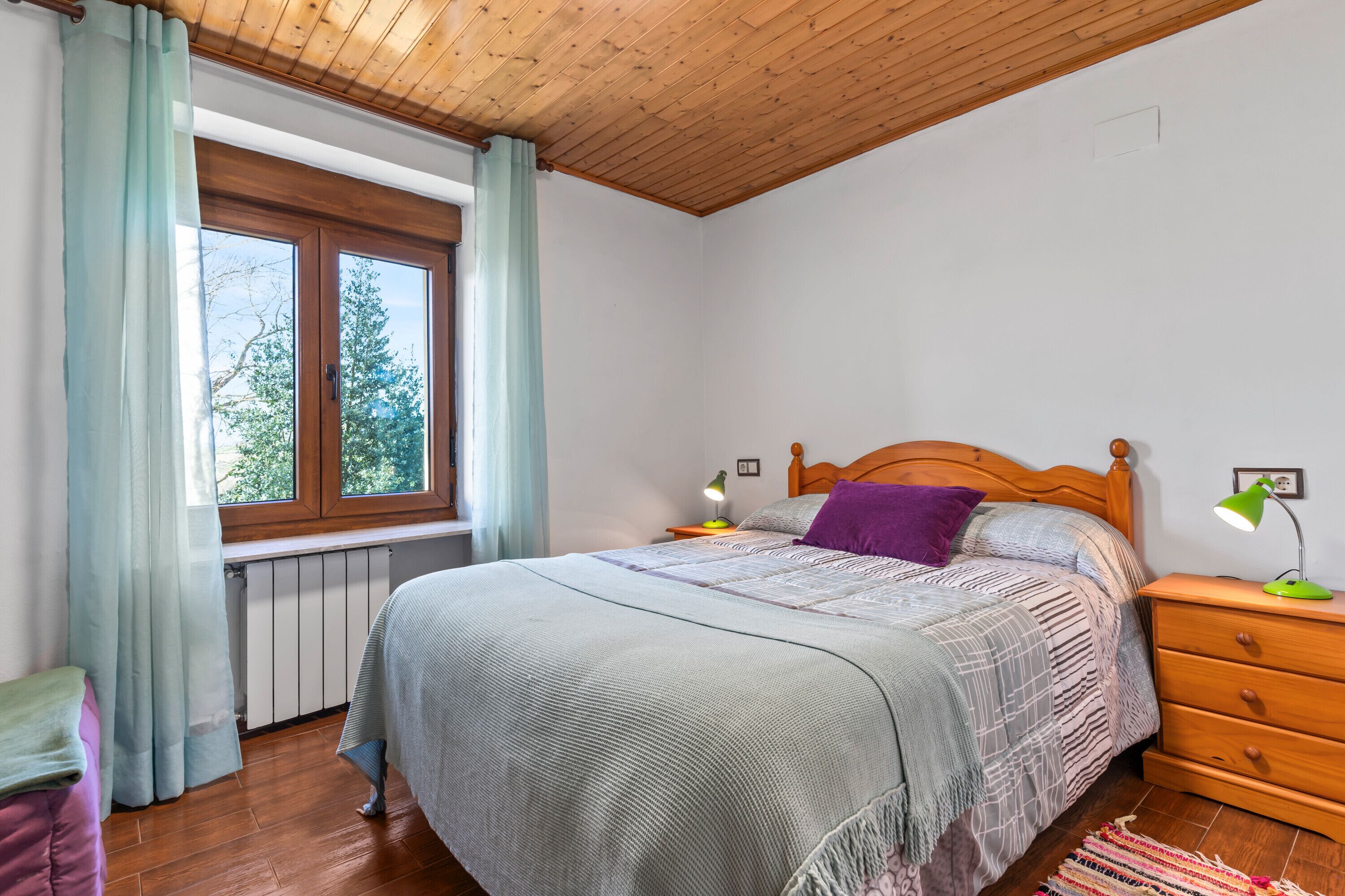 3 bedrooms, free WiFi, bed sheets