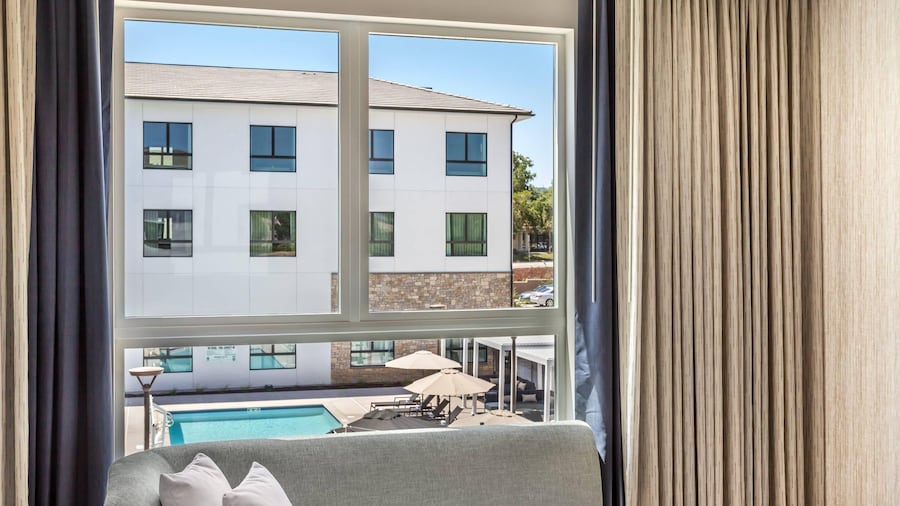 Cambria Hotel Templeton - Paso Robles