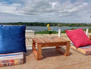 Sundeck - La Benderas  (Kilifi)