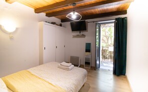 Bed sheets - Chez Marla Apartment in Ota – Mountain Views and Serenity in the Heart of Corsica (Évisa)