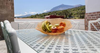 Vacances à 'La Casa De Rita' avec vue sur la montagne et terrasse privée