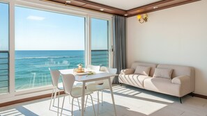 Basic Room, 1 Bedroom (B201) | 1 bedroom, free WiFi - Goseong Beach Jin Spa Pension (Goseong)