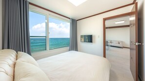 1 bedroom, free WiFi - Goseong Beach Jin Spa Pension (Goseong)