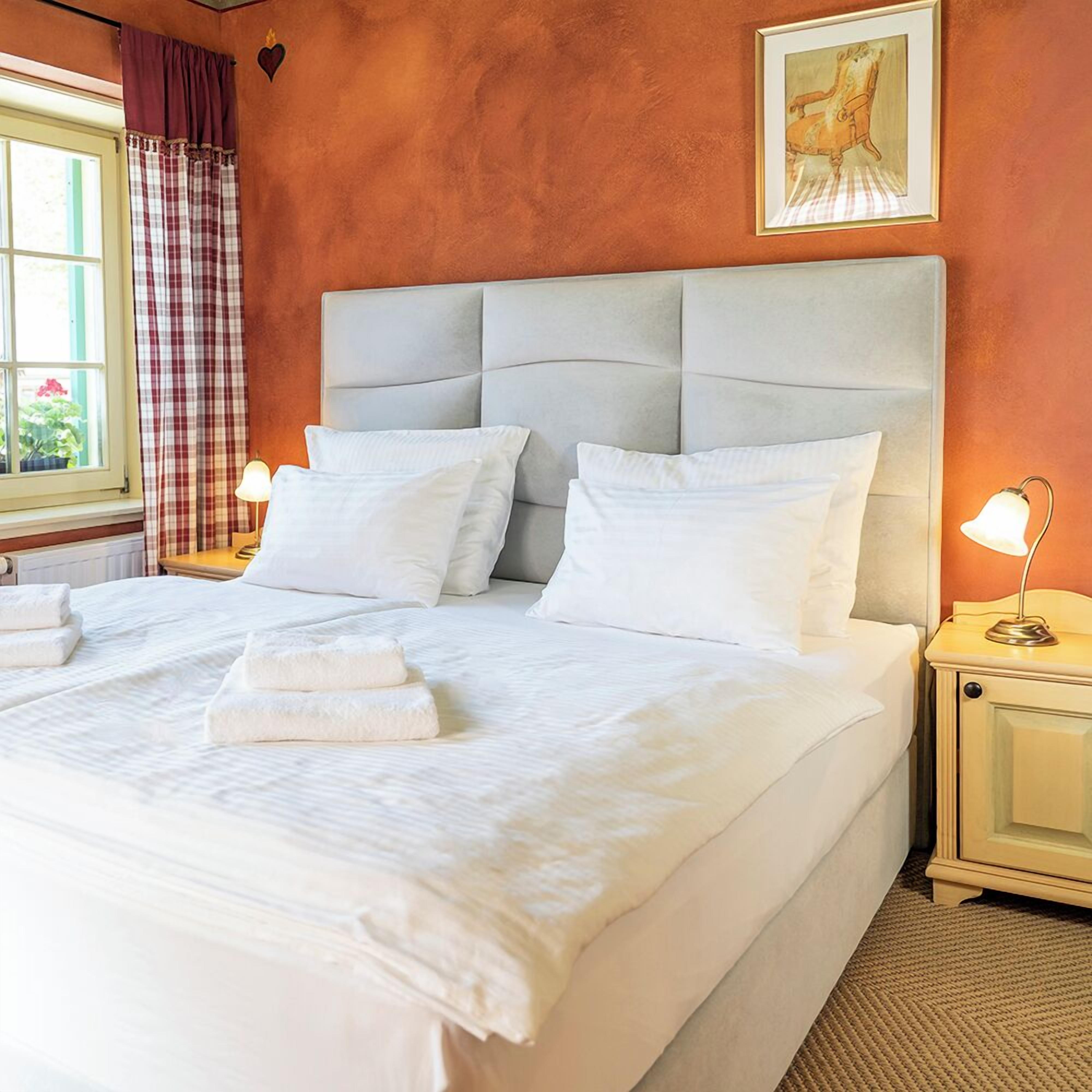 Deluxe Double Room, Mountain View | Free WiFi