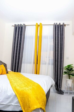 1 bedroom, iron/ironing board, WiFi, bed sheets