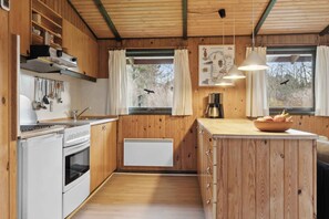 صورة غير مصنفة، 3 من 5، زرّ