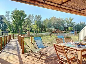 Outdoor dining - Air-conditioned 3-bedroom villa with terrace, solarium and garden - V0767 (Vias)