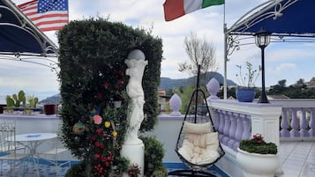Appartamento, 1 camera da letto, fumatori, piscina privata | Ristorazione all'aperto